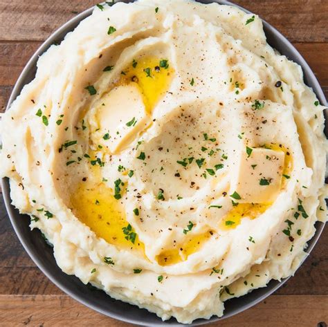 Why only have prime rib on special occasions at restaurants when you can make it in the comfort of your own home? 20+ Best Side Dishes for Prime Rib - Prime Rib Side Dish Ideas