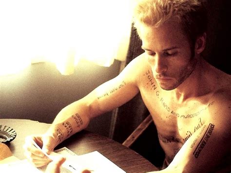 Memento Movie Explained Meaning Of The Plot And Ending Lot Of Sense
