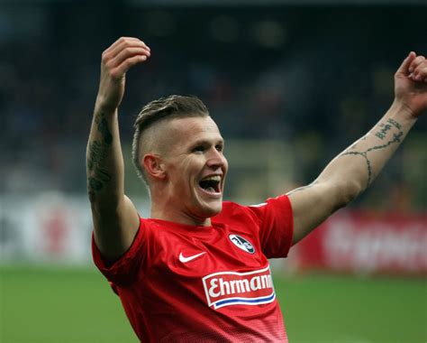 We did not find results for: SC Freiburg: SC Freiburg gewinnt gegen Bayer Leverkusen ...