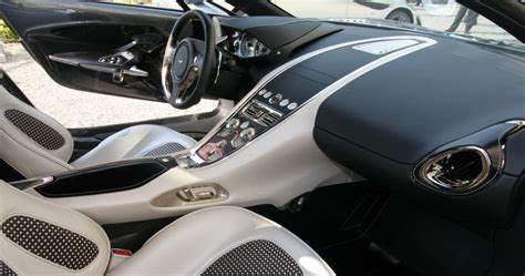 10 Coolest Sports Car Interiors In The Past 20 Years