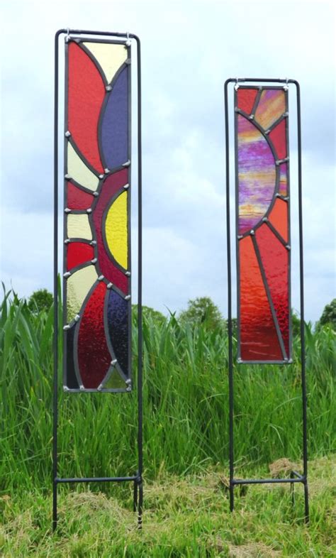 Garden Stained Glass Sculpture Garden Design Ideas