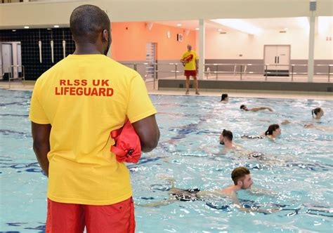 National Pool Lifeguard Qualification Nplq Gen 10 Team Bath