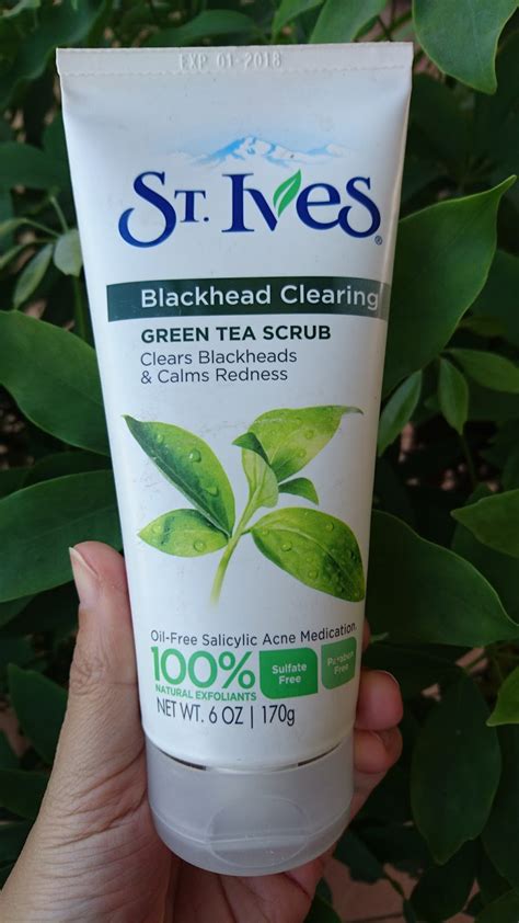 The smell is somewhat reminiscent of sweetarts candy. {Review} St. Ives Green Tea Scrub - Review mỹ phẩm của ...