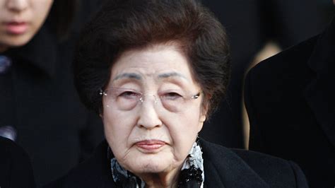 Nkorea Sending Condolences For Skoreas Former First Lady Fox News