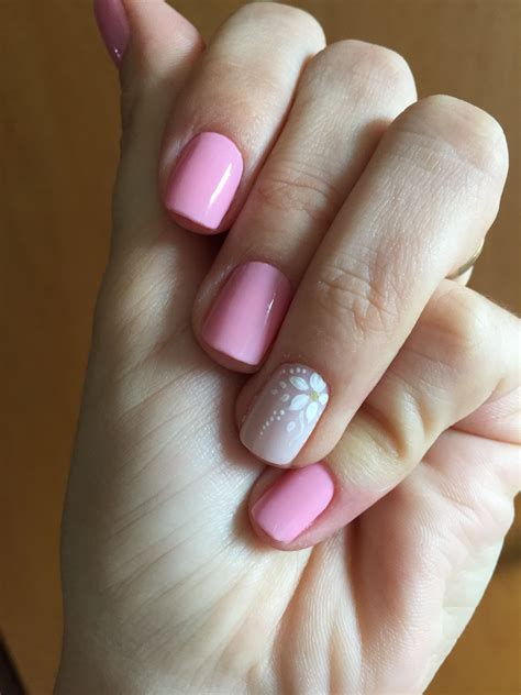 Diseños de uñas cortas que puedes hacer tu misma. Pin de Paola en Uñas | Uñas cortas, Manicura de uñas, Uñas ...