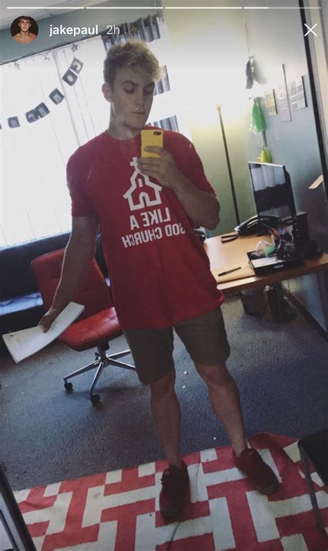 Jake paul didn't do that. Jake Paul Knee Tattoo