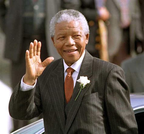 Nelson Mandela President After 27 Years Nelson Mandela Is Released From Prison