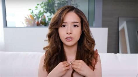 Pokimane Considered Too Hot On Instagram The Censored Twitch Streamer Uk Daily News