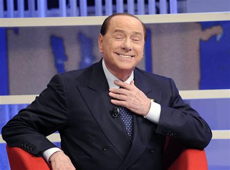 Silvio berlusconi ha acquistato due nuove ville, per nulla anonime. La gaffe di Berlusconi su Brigitte: Macron è brillante, ha ...