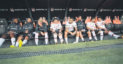 Kayseri̇'nin sarıoğlan ilçesinde, yaklaşık 100 dönüm ekili ve biçilmiş tarla, çıkan yangında küle döndü. Yangın kulübesi! - Spor Haberleri