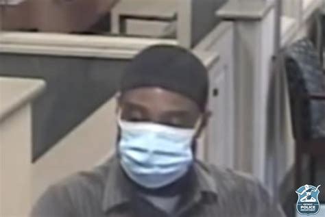 Police Seek Suspect In Detroit Bank Robbery Cbs Detroit