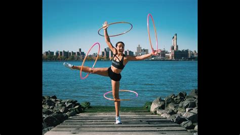 Free Ten Minute Hula Hoop Workout Core Excercise Tutorial Youtube