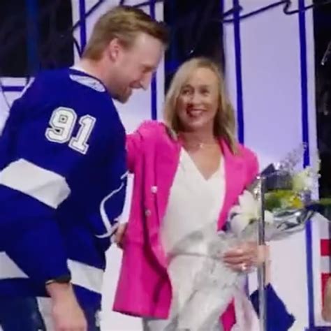 Lesley Stamkos Sends Emotional Message For Her Sons 1000th Nhl Game In