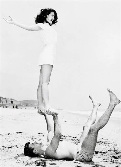 Burt Lancaster And Ava Gardner On The Set Of The Killers Directed By Robert Siodmak 1946 Golden