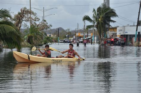 Dam Fails In Puerto Rico Causes Flash Flooding