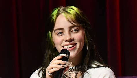 Play billie eilish and discover followers on soundcloud | stream tracks, albums, playlists on desktop and mobile. Billie Eilish' Shoes Cause Major Controversy Over What Color They Are & The Internet Is Confused ...