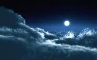 The Moon Above The Clouds Night Sky Wallpapers And Images