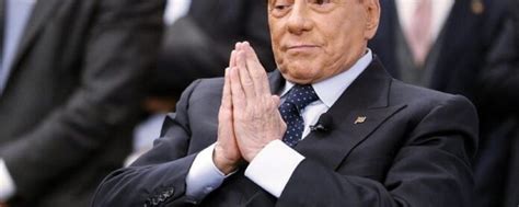 Salute silvio berlusconi, di nuovo ricoverato all'ospedale san raffaele. Silvio Berlusconi, Zangrillo dispone il ricovero a Monaco ...