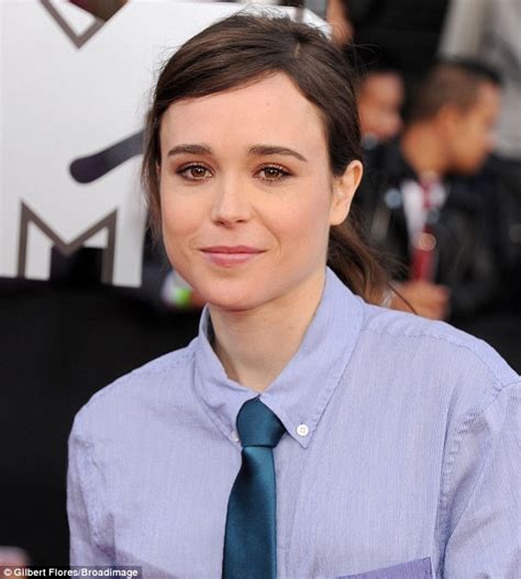 Последние твиты от ellen page daily ♛ (@dailyellenpage). Ellen Page rocks androgynous shirt at the MTV Movie Awards 2014 | Daily Mail Online