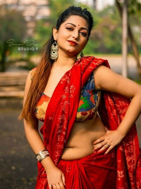 Kolkata Bong Crush Women Rupsa Saha Latest Beautiful Navel Show Image