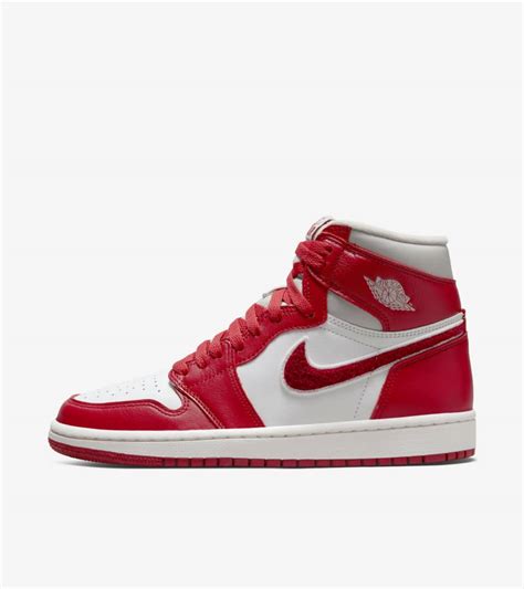 วันเปิดตัว Air Jordan 1 Varsity Red ผู้หญิง Dj4891 061 Nike Snkrs Th