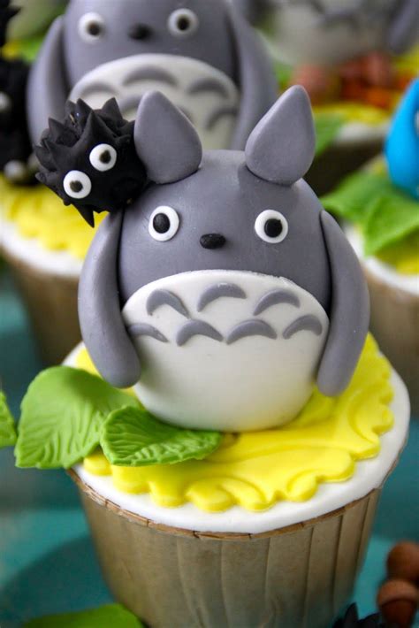 Celebrate With Cake Totoro Cupcakes Totoro Anime Cake Totoro Party