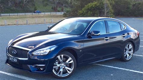 2016 Infiniti Q70 37 S Premium Review Drive