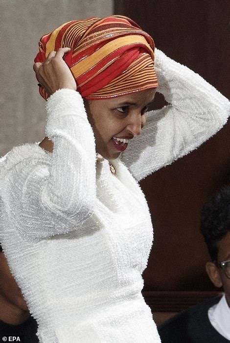 Muslim Congresswoman Ilhan Omar Makes History By Wearing Hijab I Know