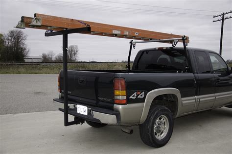 Kayak In Truck Bed Tailgate Up How To Tie Down A Kayak In A Truck Bed