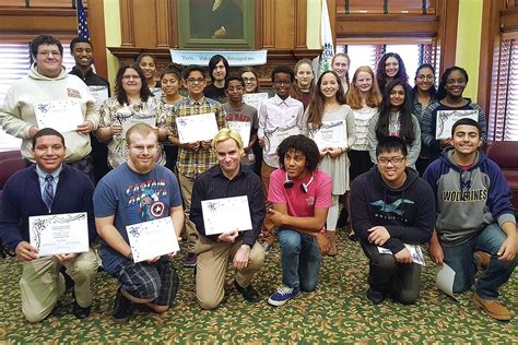 Stratford Library Honors 24 Teens For Volunteering