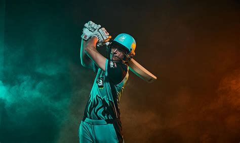 Melbourne stars marcus stoinis played a lone hand and fell one short of a century as the brisbane heat secured their opening win of the kfc bbl season. Matt Renshaw joins Brisbane Heat 13-man squad for Perth