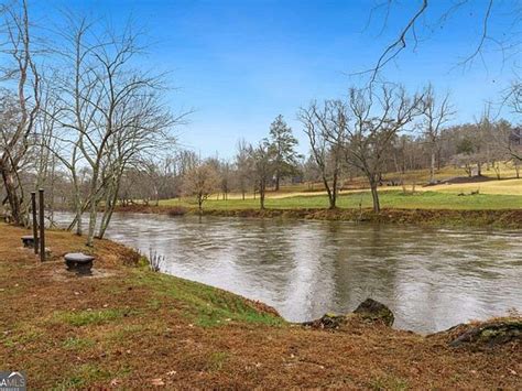 42 Anglers Loop Blue Ridge Ga 30513 Mls 10227988 Zillow