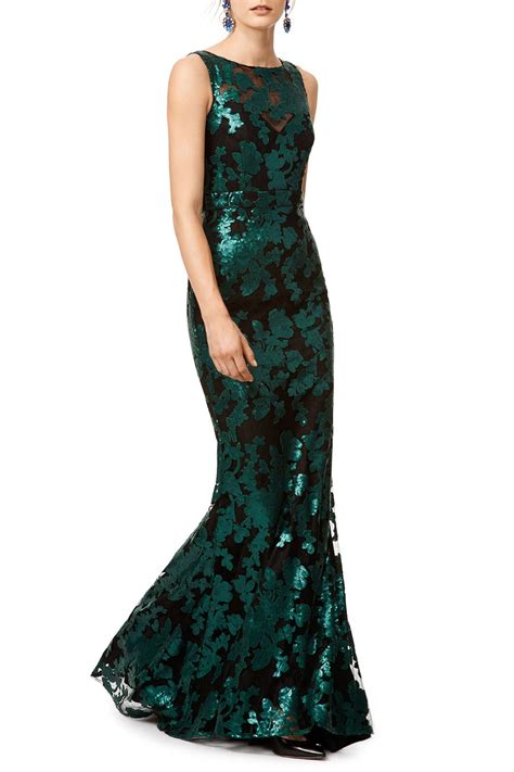 Ivy Gown By Badgley Mischka For 75 Rent The Runway