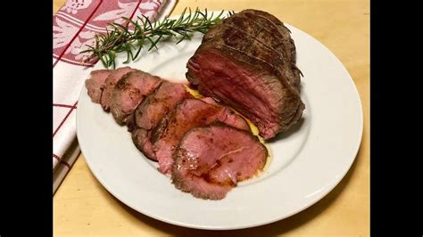 Pick from our chefs' most popular roast beef recipes and make a weeknight supper special. Roast Beef Ricetta Facile Veloce e Gustosissima (con ...