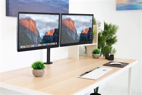 How To Use Two Monitors To Increase Productivity On Pc Or Mac In 2021