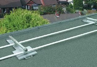 Keeguard foldshield is a folding handrail system designed for roofs with slopes of less than 10. Fold Shield and Top Fix Guardrails