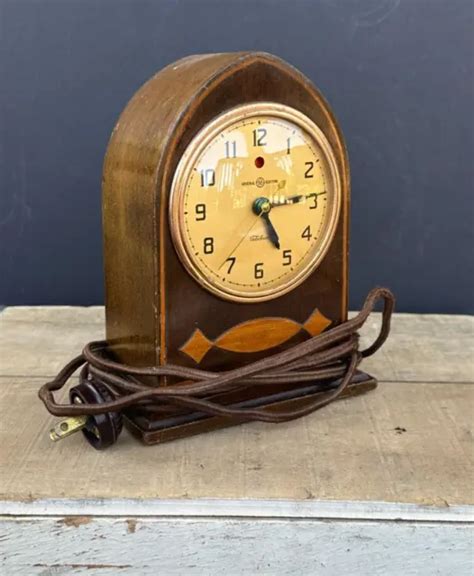 Vintage Art Deco General Electric Telechron Mantle Clock Nice