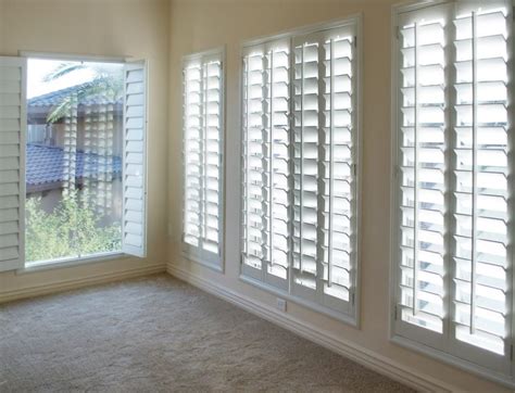 Ordering Custom Made Plantation Shutters Made Easy