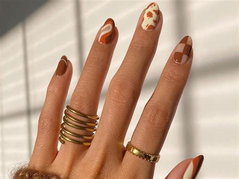 70s Inspired Nail Art Ideas For 2021