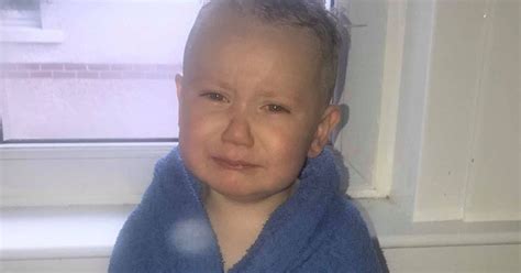 mum has to wash three year old son s hair 23 times after vaseline disaster mirror online