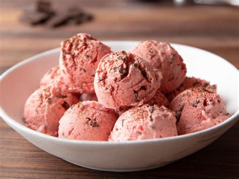 Written by admin july 21, 2021. Fast and Fruity Ice Cream (Healthy-ish!) - "The Pioneer ...