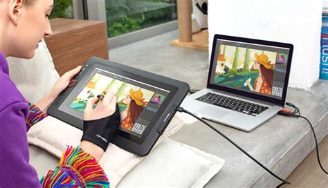The aspect ratio of the display is another thing to consider. Artist 12 Pro ( SUPER DETAILED Drawing Tablet Review)