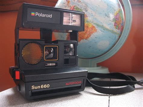 1980s Polaroid Sun 660 Autofocus Land Camera