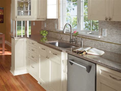 We think buying kitchen cabinets online should be easy. KitchenCraft Cabinets - Cabinet Expressions