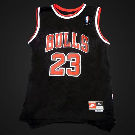 Chicago Bulls Michael Jordan Team Signed Chicago Bulls Black