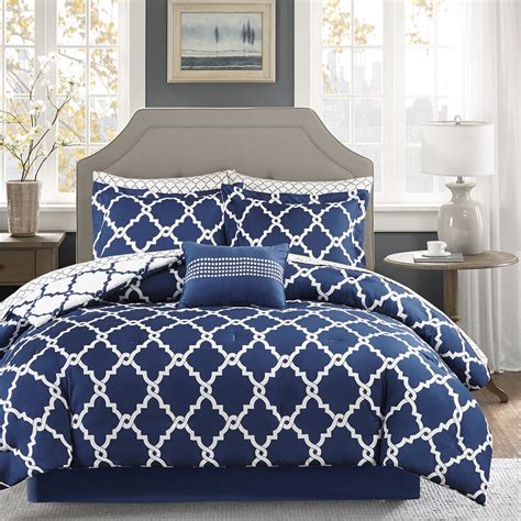 Shop for light blue comforter sets at bed bath & beyond. BEAUTIFUL MODERN CHIC REVERSIBLE NAVY BLUE WHITE COMFORTER ...