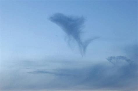 Anorak News Clouds That Look Like Things The Best Ones