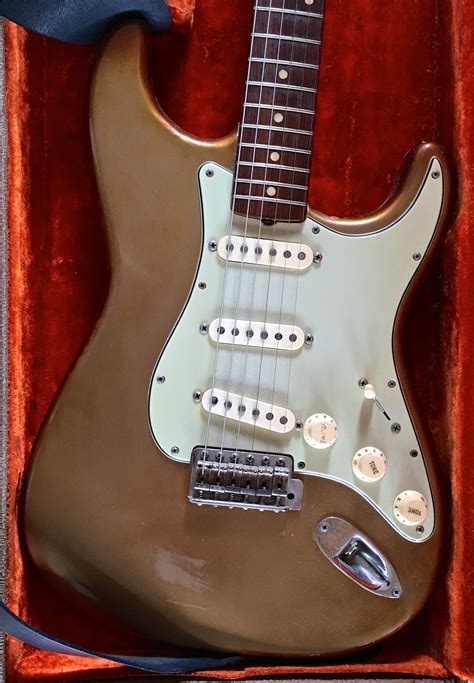Fender Stratocaster 1962 Shoreline Gold Guitar