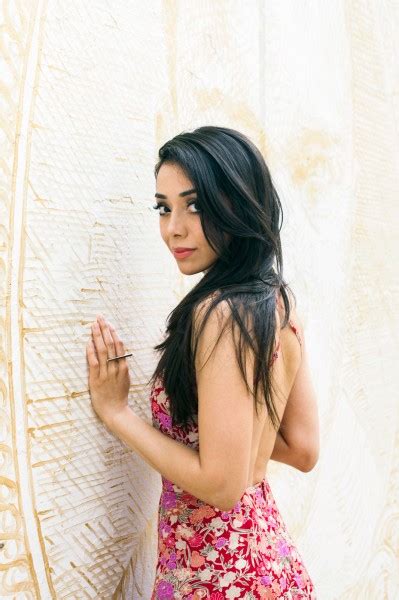 Dexter Daily The No 1 Dexter Community Website Look Aimee Garcia Photo Shoot For Refinery29