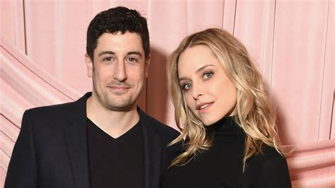 Jenny Mollen Shares Nude Selfie To Reveal She Has Placenta Previa See T He Pic